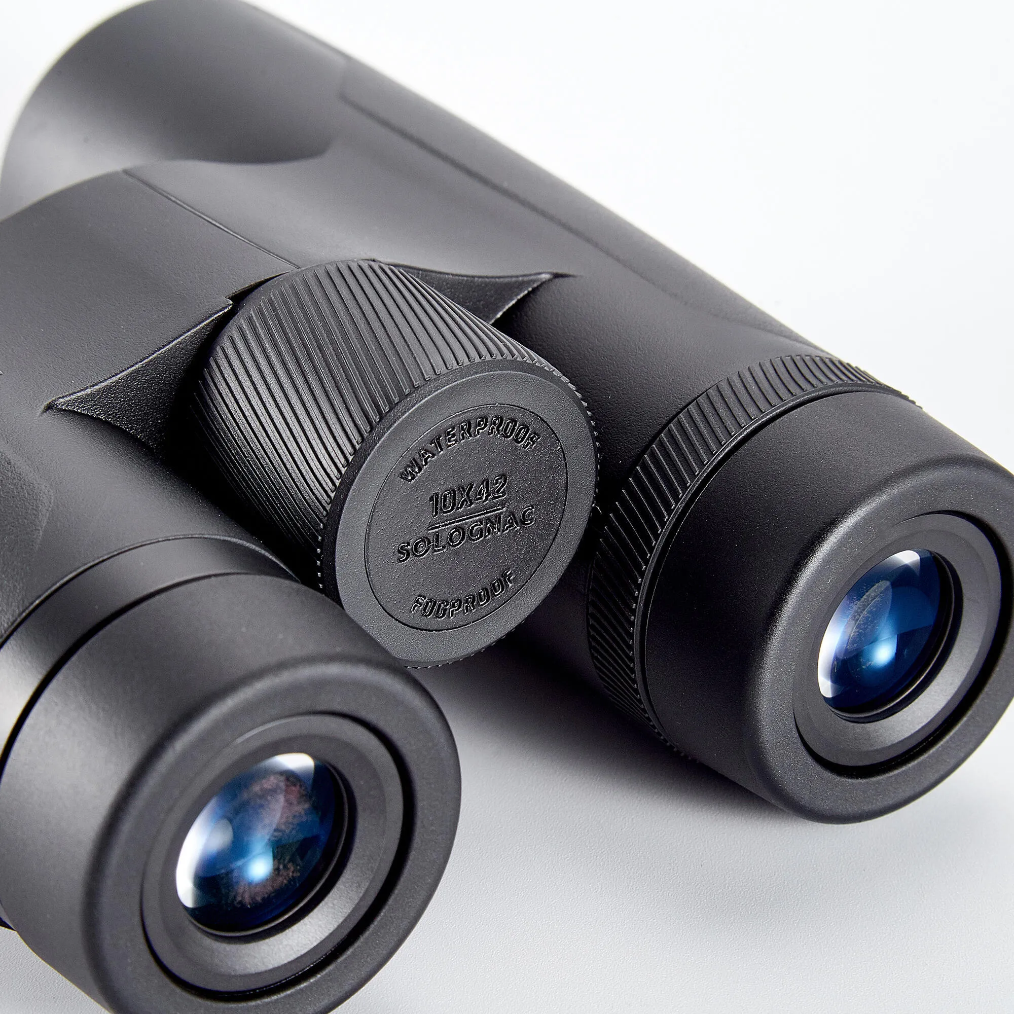 Binoculars 100 10×42 waterproof black SOLOGNAC