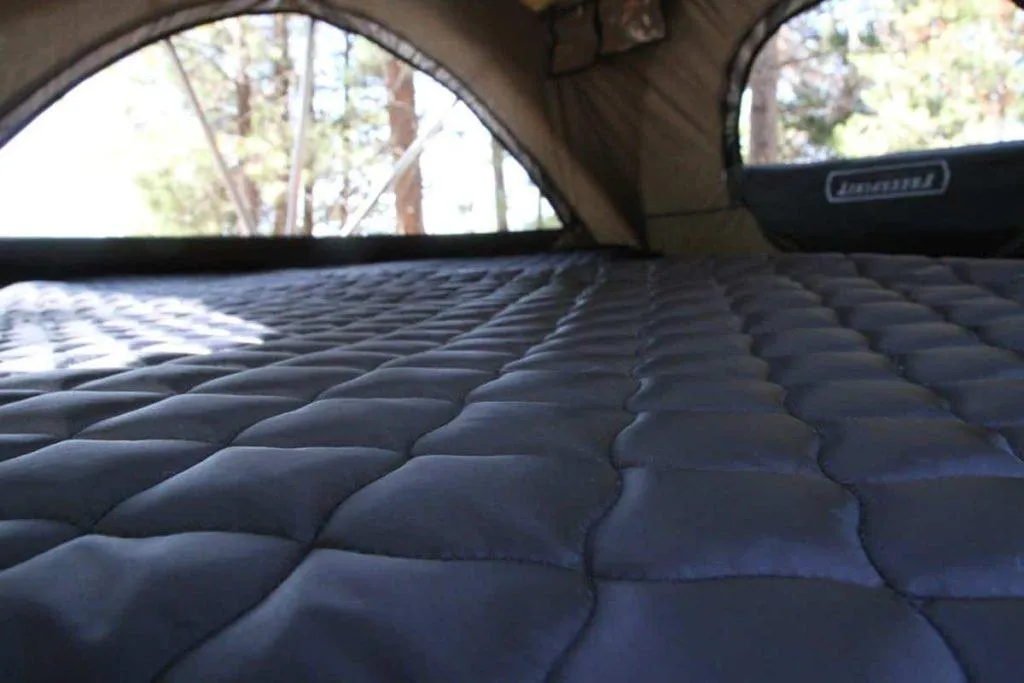 GoFSR High Country Series - 80" Rooftop Tent