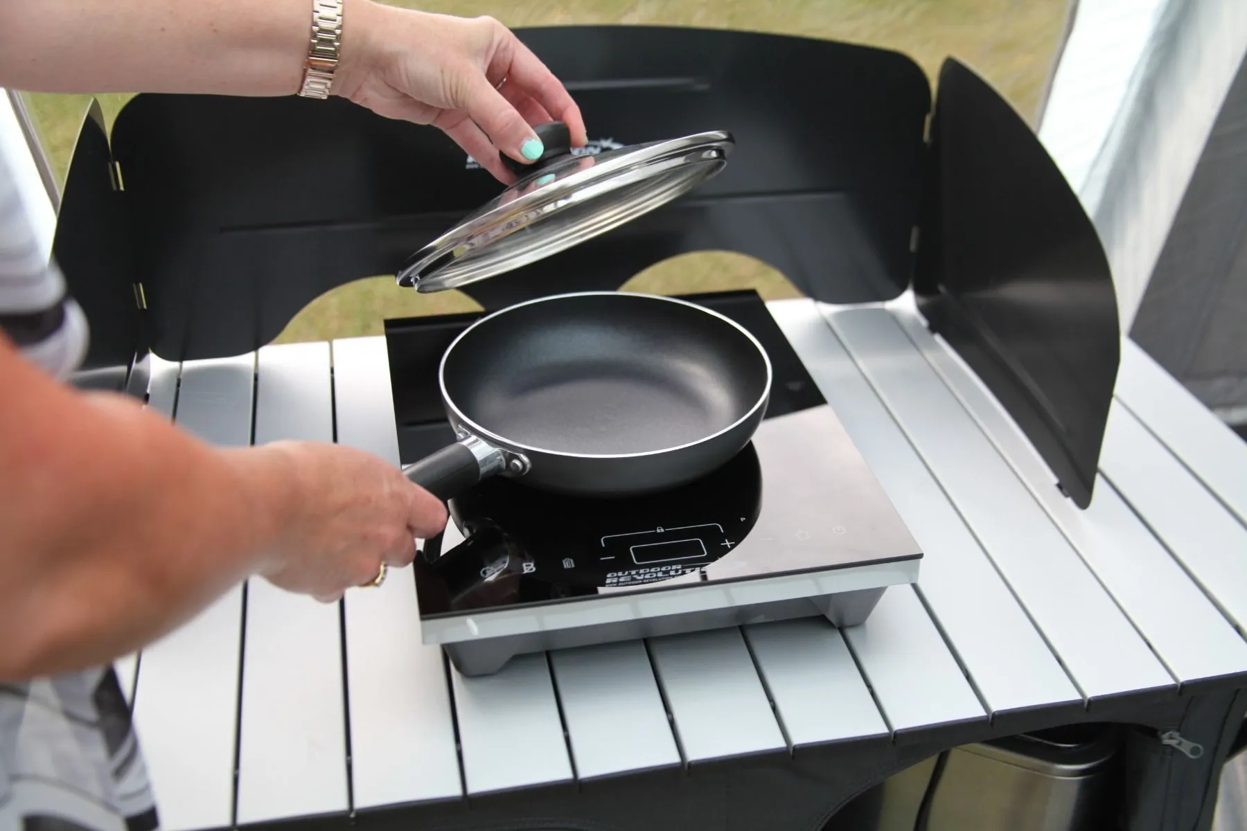 Outdoor Revolution Koga 3-piece Induction Pan Set